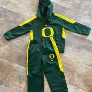 Nike Oregon Ducks Dri-FIT Kids Outfit